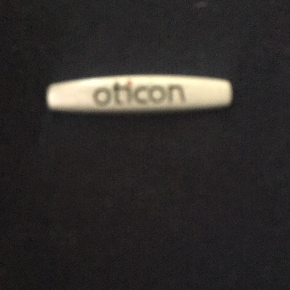 Carry Case Blk 6 pockets missing zipper piece but zipper works - Picture 9 of 9